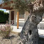 מלון דירות Masseria Santa Lucia מטרה