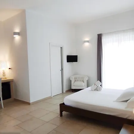 Masseria Santa Lucia 4* Matera