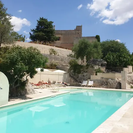 Masseria Santa Lucia شقة فندقية *