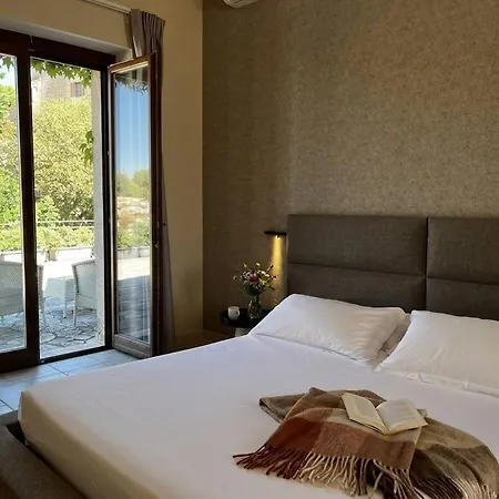 Masseria Santa Lucia 4*