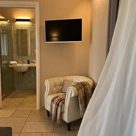 Aparthotel Masseria Santa Lucia 4*