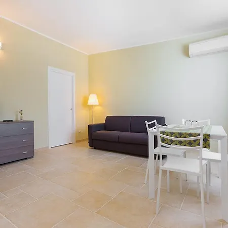 Aparthotel Masseria Santa Lucia